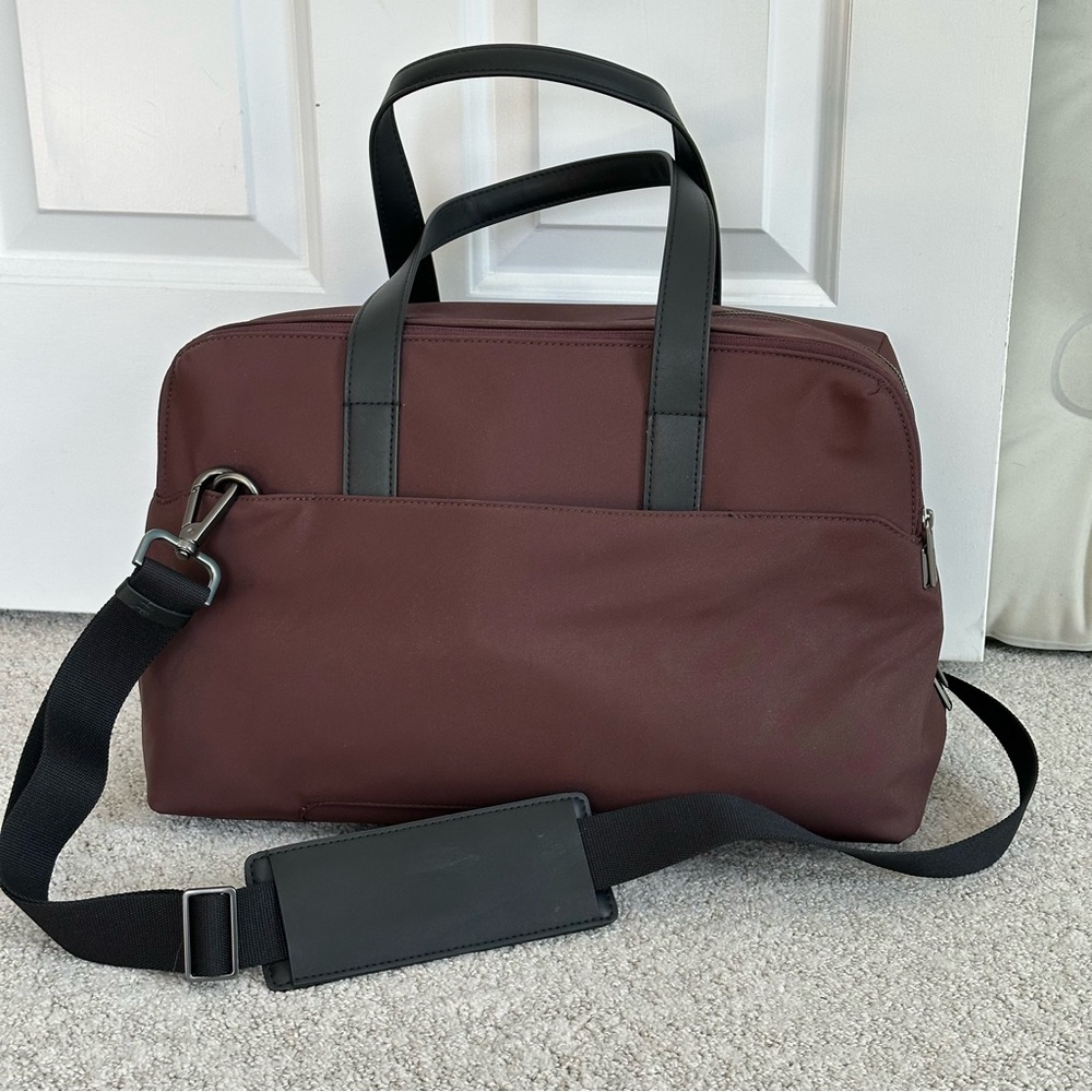 Away travel Everywhere Bag